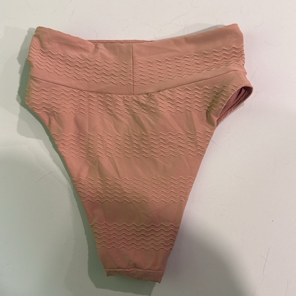 [Aerie] NWT Jacquard High
Cut Cheeky Bikini Bottoms - Picture 10 of 11